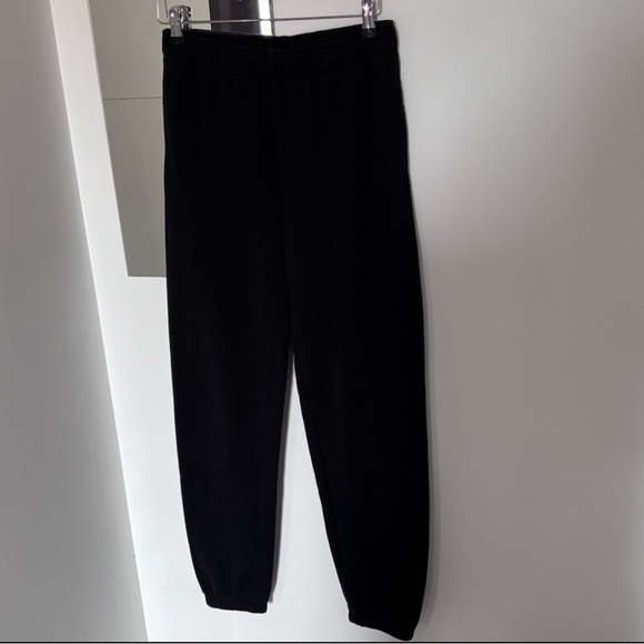 TNA Airy Fleece Joggers in Black - Description! - Picture 9 of 9